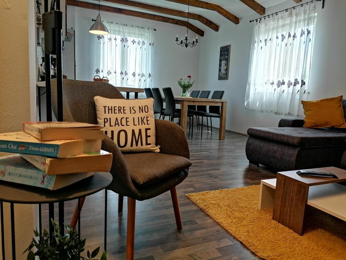 칸파나르 House Mario Near Rovinj 아파트 외부 사진