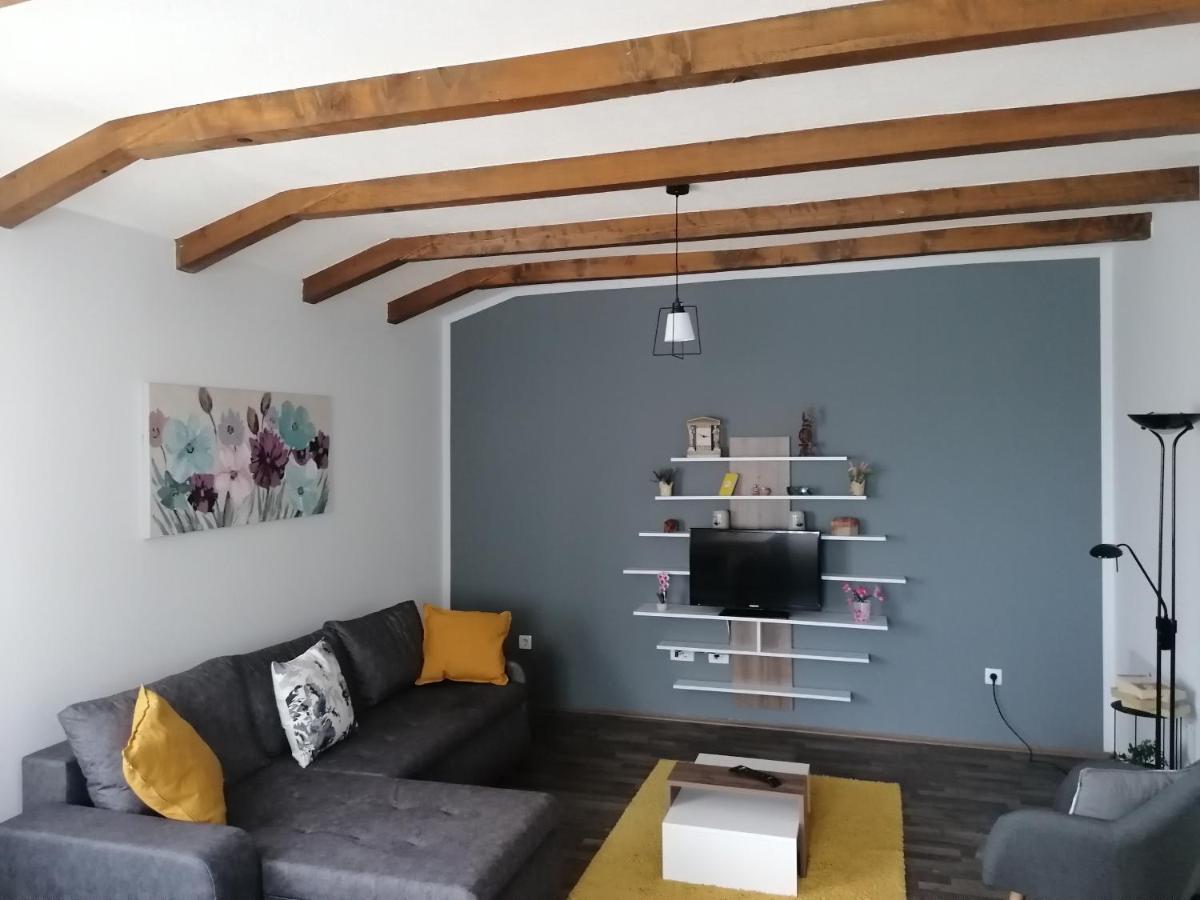 칸파나르 House Mario Near Rovinj 아파트 외부 사진